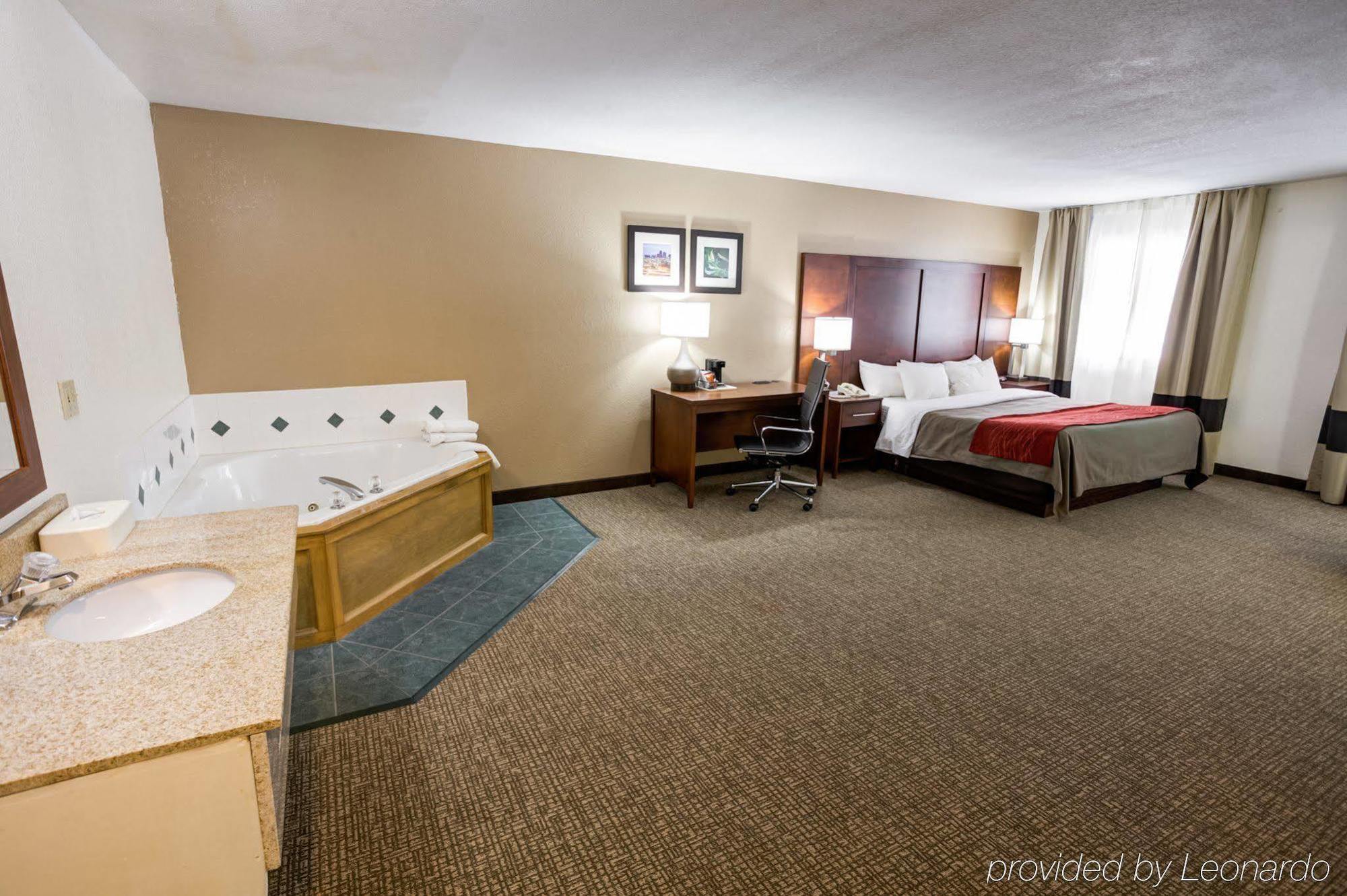 Comfort Inn Kearney - Liberty Екстер'єр фото