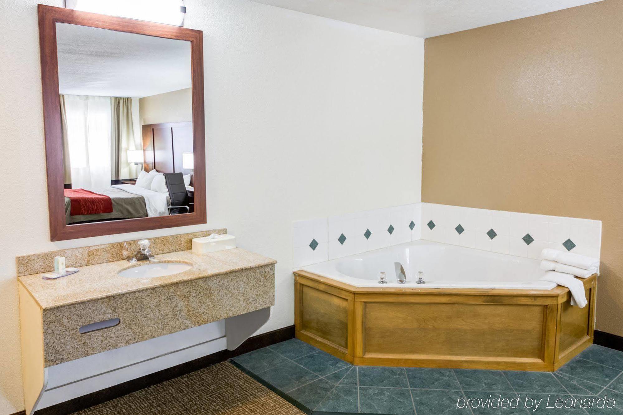 Comfort Inn Kearney - Liberty Екстер'єр фото